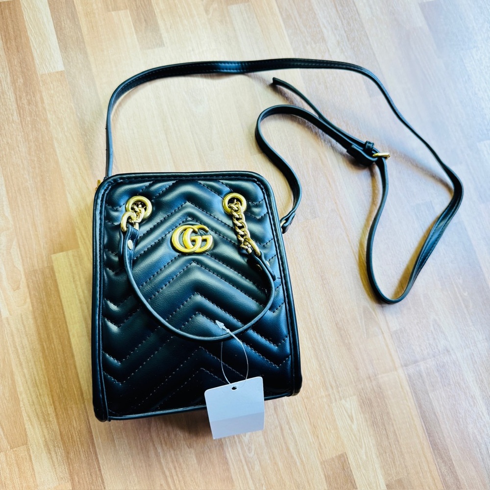 Black quilted small crossbody nwt